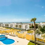Sea View By & Marina #1869 Apartmán *