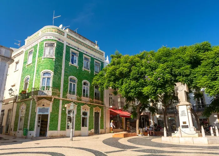 Sea View By & Marina #1869 Lagos